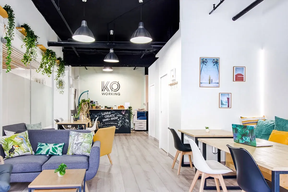 Bureau lumineux KO Working Paris